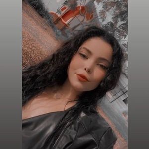 Meet your Posher, Sudenaz